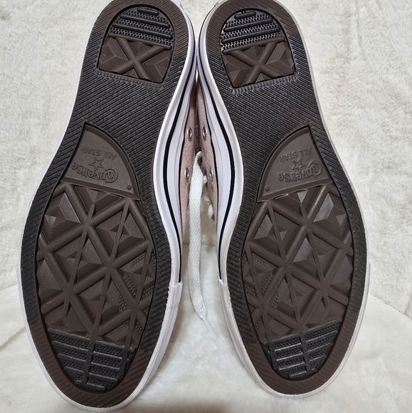 CONVERSE Womens All Stars Low-Top Sneakers. Pink Sage. Size 5 - Picture 4 of 5